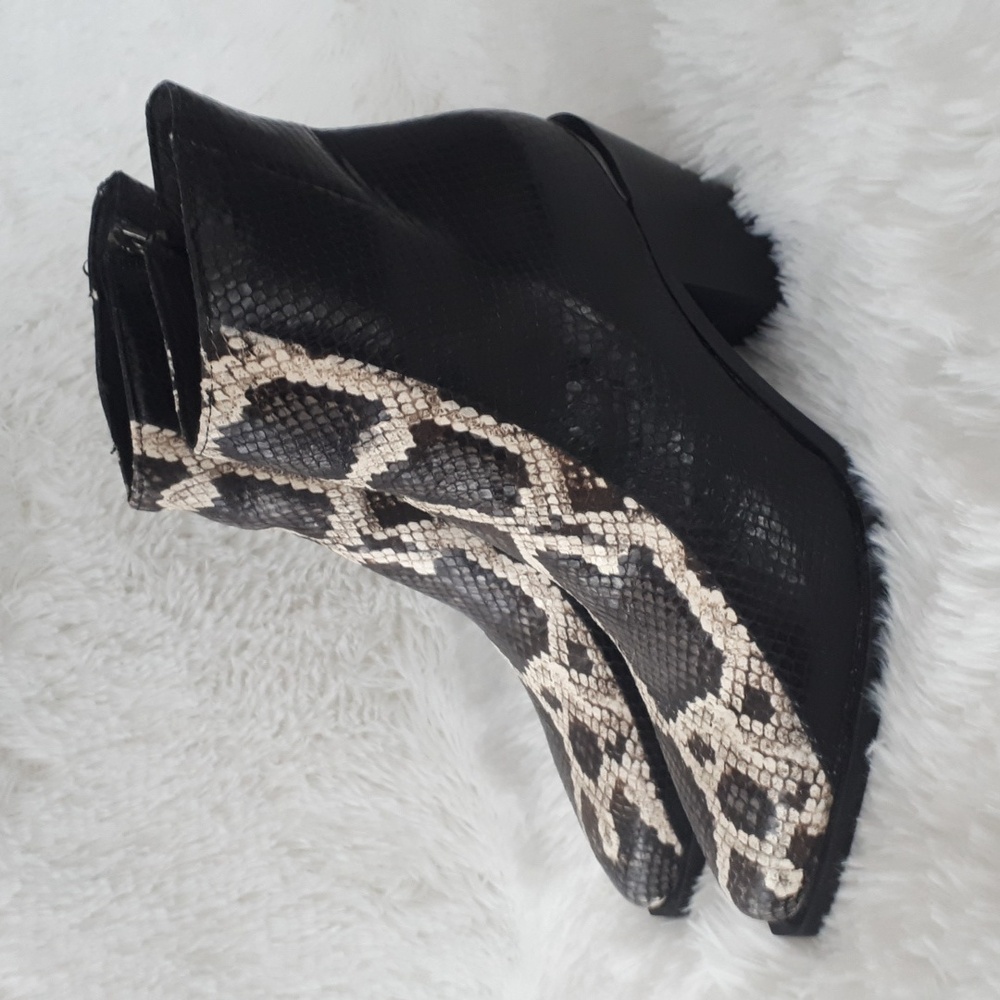 Piranha boots
